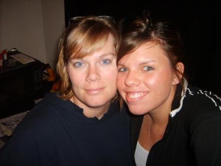 Michelle Mickelson Photo 18