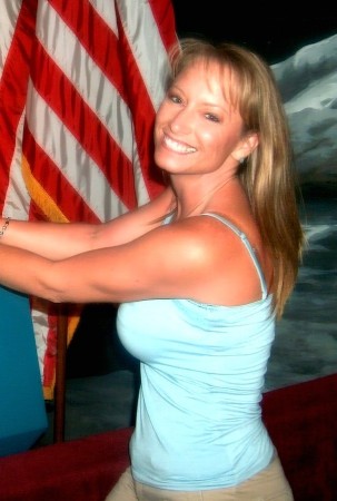 Renee Rogers Photo 4