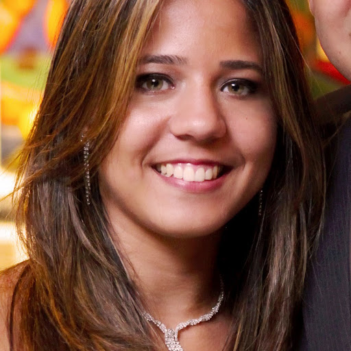 Rebeca Pacheco Photo 3
