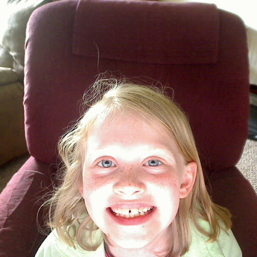 Shannon Willis Photo 34