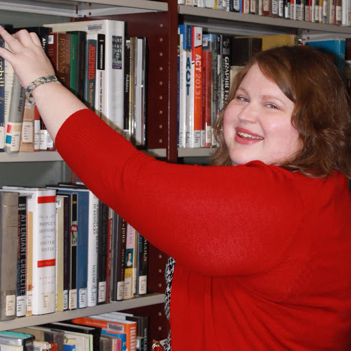 Julie Howe Photo 32