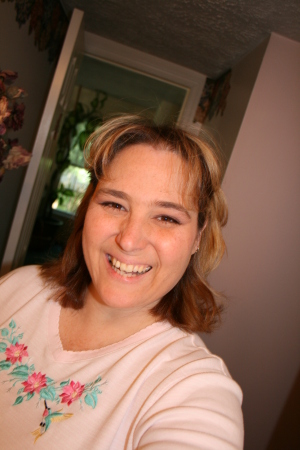 Laura Kline Photo 22