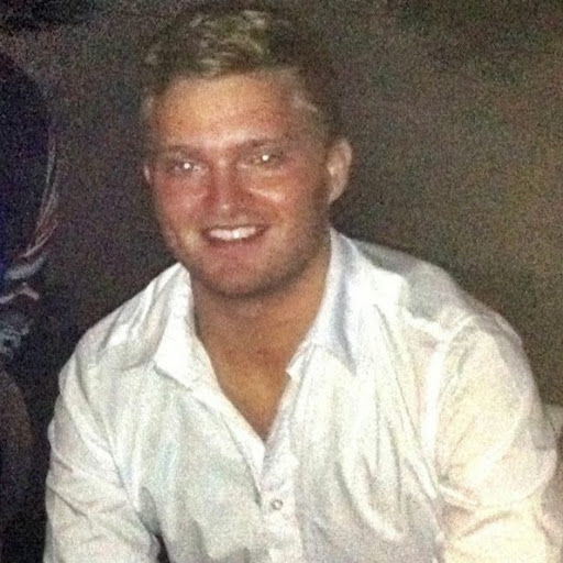 Jason Reese Photo 9