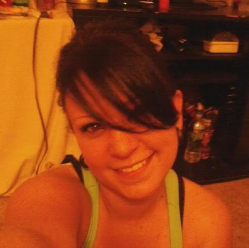 Alicia Bishop Photo 10