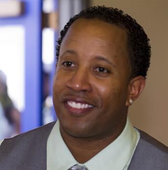 Daryl Washington Photo 34