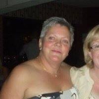 Lorraine Reynolds Photo 21