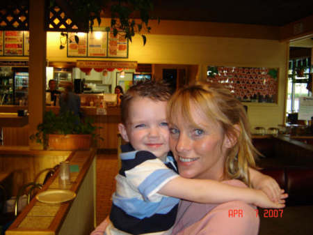 Joanne Montgomery Photo 13