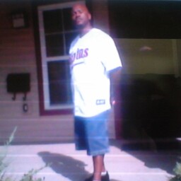 Willie Lyons Photo 12