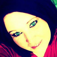 Jennifer Guillen Photo 25