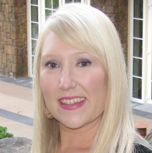 Julie Cox Photo 10