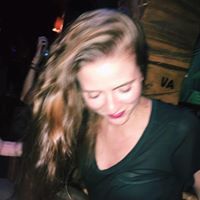 Sara Little Photo 40