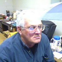 Tom Rhoades Photo 21