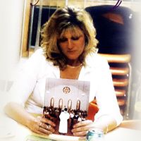 Traci Rees Photo 4