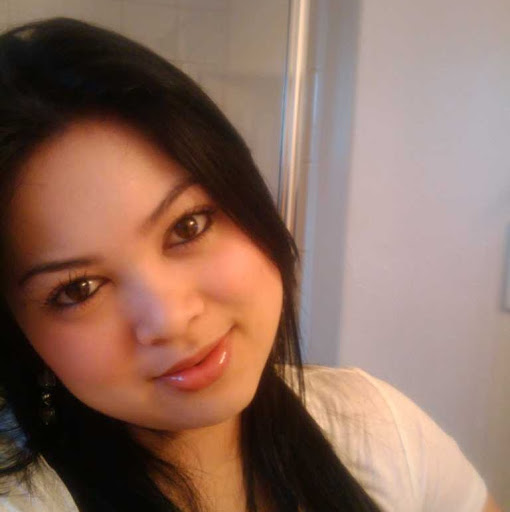 Karen Hernandez Photo 16