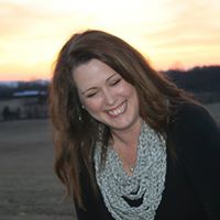 Beth Richards Photo 23