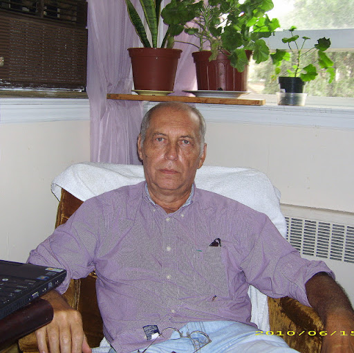 Gregory Gordon Photo 31