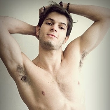 Fernando Walker Photo 9