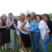 Annie Hudson Photo 9
