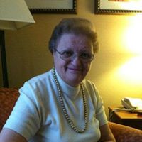 Violet Howell Photo 20