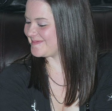 Tiffany Ward Photo 39