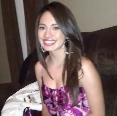 Becky Gonzalez Photo 15