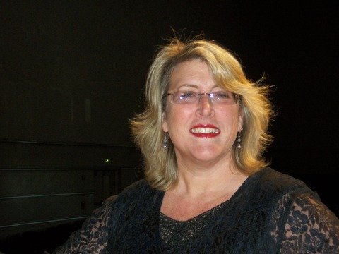 Julie Judd Photo 35