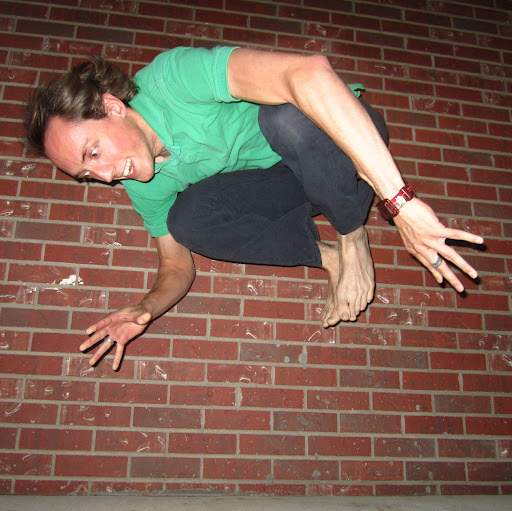 Daniel Burns Photo 37