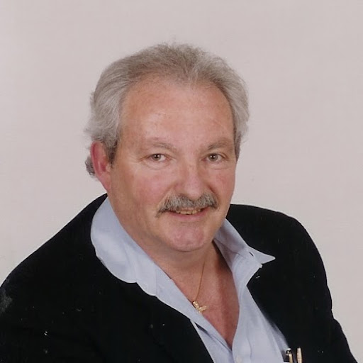 Steve Rowan Photo 39