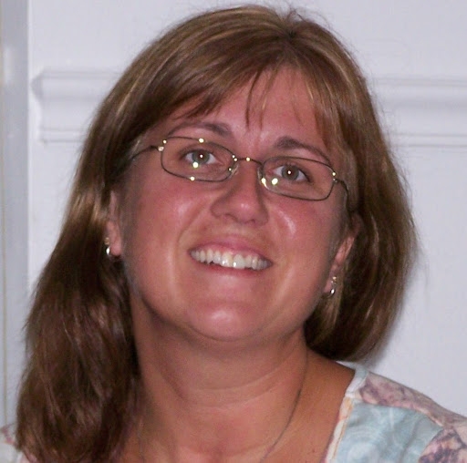 Leslie Brown Photo 18