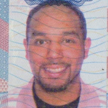 Mark Robles Photo 44