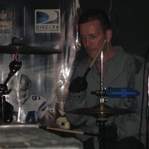 Erik Dempsey Photo 29