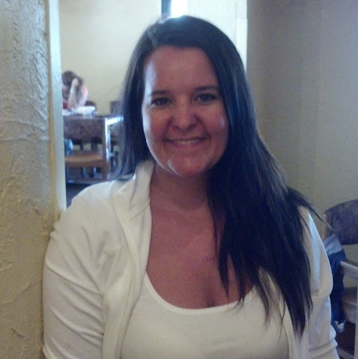 Lori Skinner Photo 32