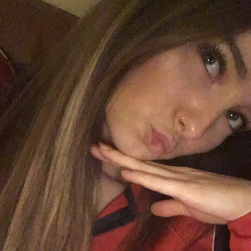 Hannah Mcgill Photo 18