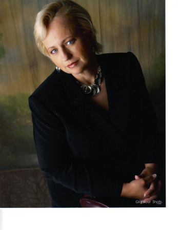 Elizabeth Marie Photo 35