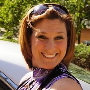 Lisa Gee Photo 37
