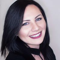 Amanda Clay Photo 8