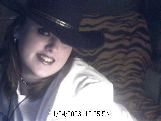 Amanda Simmons Photo 9