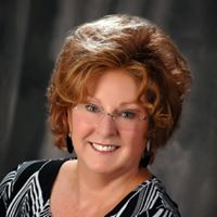 Mary Holbrook Photo 33