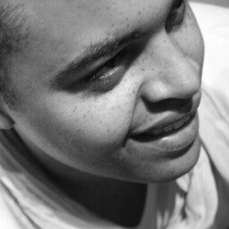 Michael Thys Photo 14