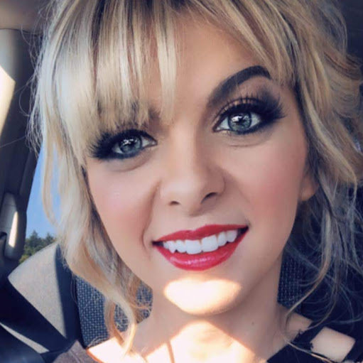 Ashley Hobson Photo 29