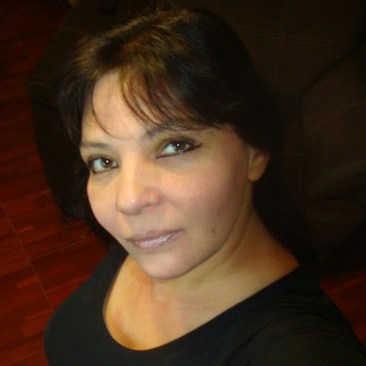 Ana Trejo Photo 17