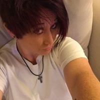 Christine Weldon Photo 6