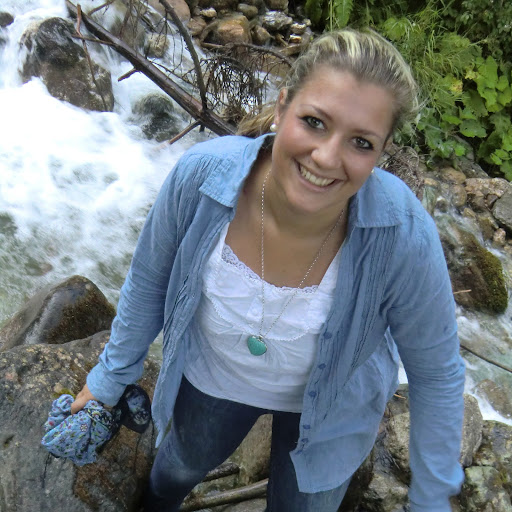 Jennifer Zimmermann Photo 13