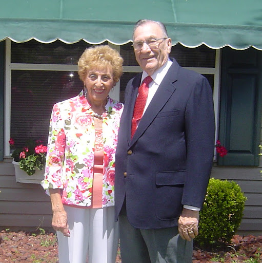 Lawrence Perry Photo 39