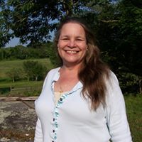Julia Fuller Photo 28