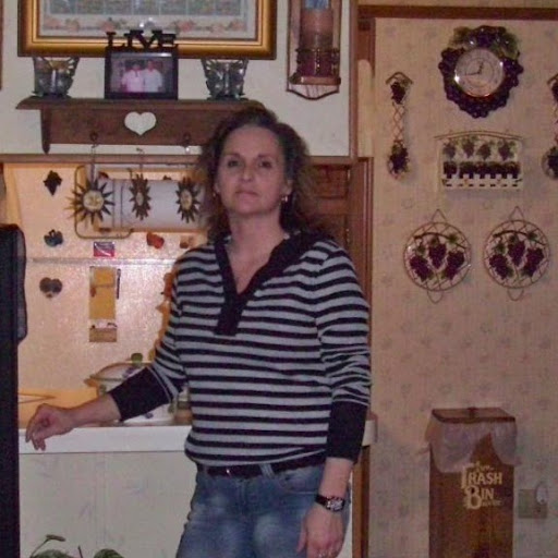 Alisa Clark Photo 8