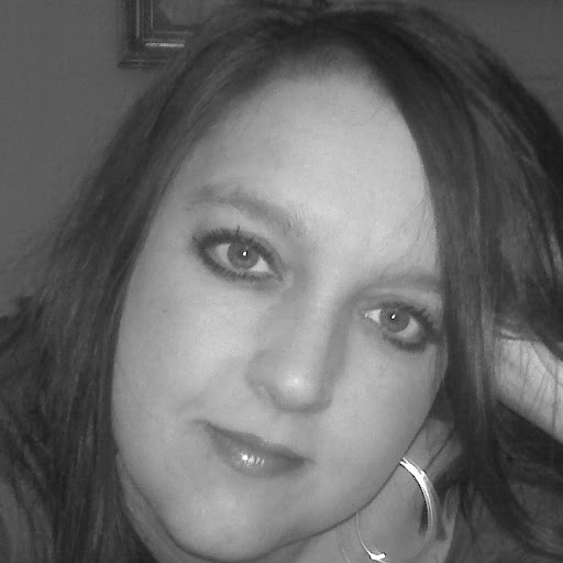 Becky Guthrie Photo 41