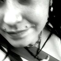 Jess Graves Photo 31