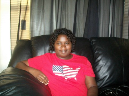 Niki Johnson Photo 10