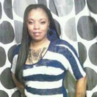 Shantel Robinson Photo 17